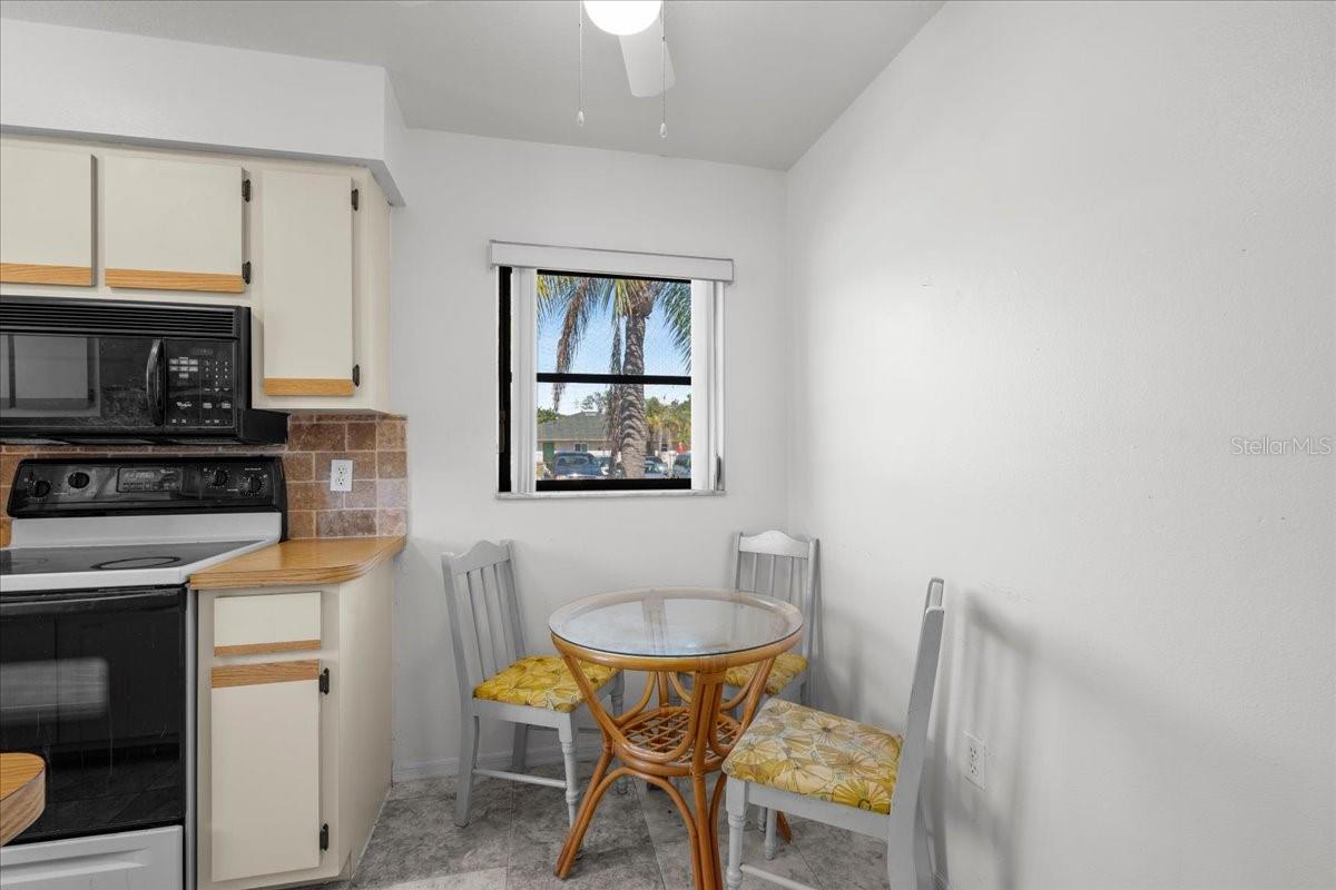 24540 HARBORVIEW RD #F1, PUNTA GORDA, FL, 33980