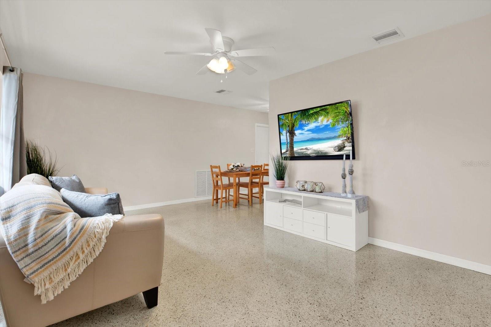 7095 17TH WAY N, ST PETERSBURG, FL, 33702