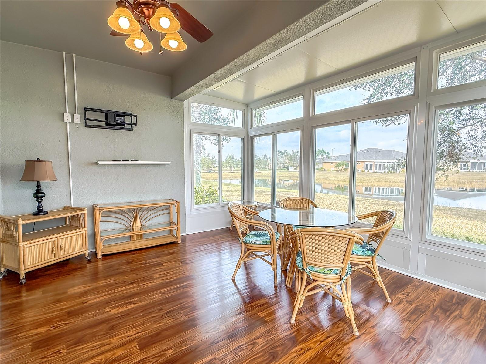 2071 SIFIELD GREENS WAY #103, SUN CITY CENTER, FL, 33573