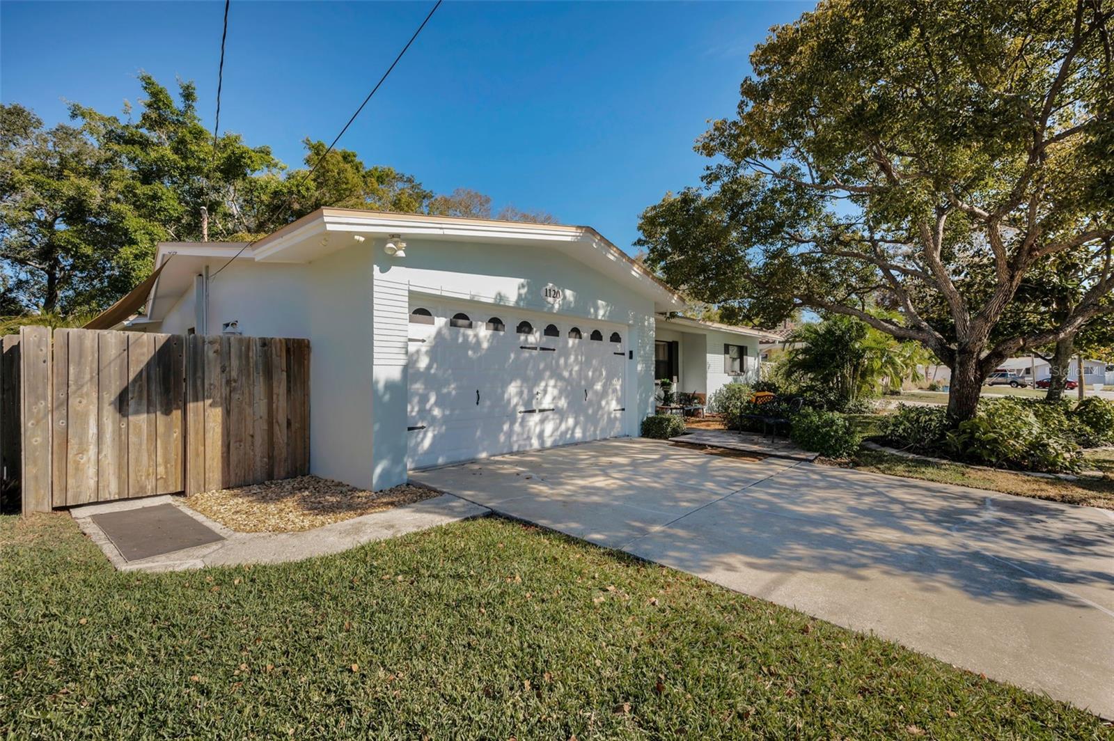 1120 IDLEWILD DR N, DUNEDIN, FL, 34698