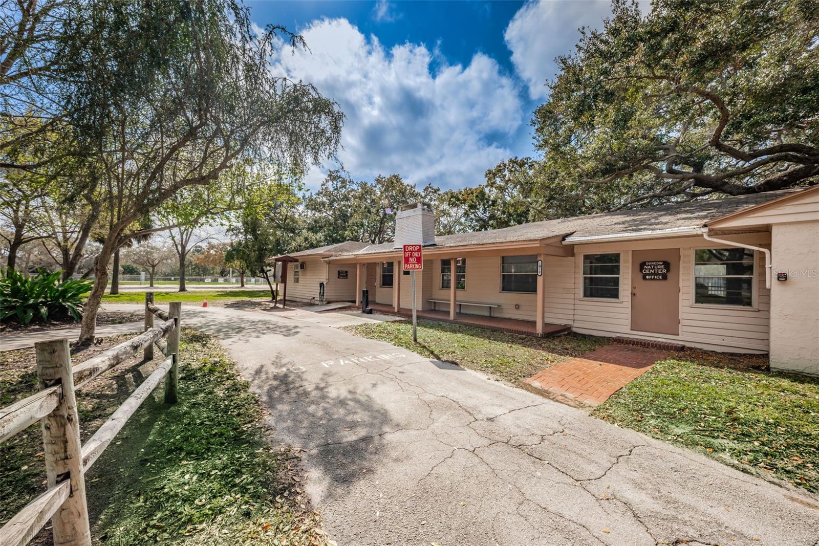 1120 IDLEWILD DR N, DUNEDIN, FL, 34698