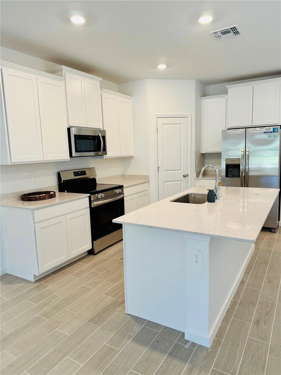 1979 NW 44TH COURT RD, OCALA, FL, 34482