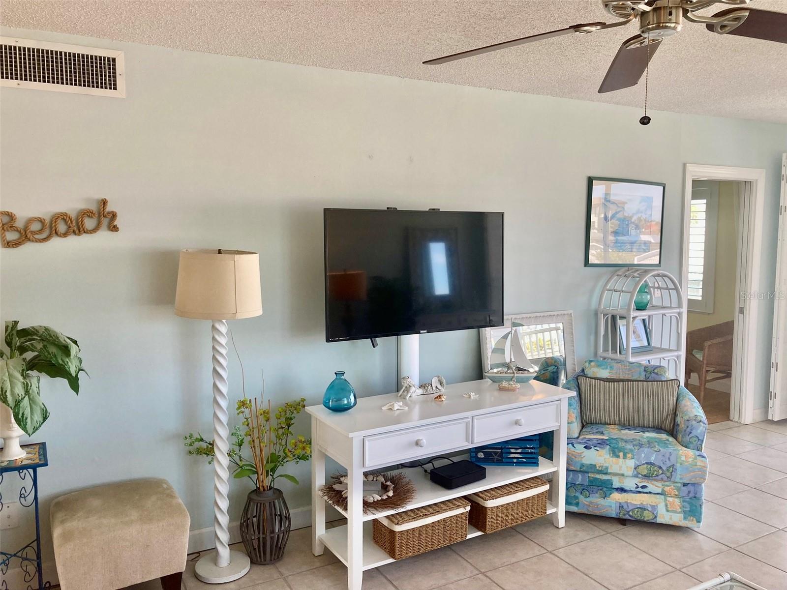 1400 TARPON CENTER DR #218, VENICE, FL, 34285