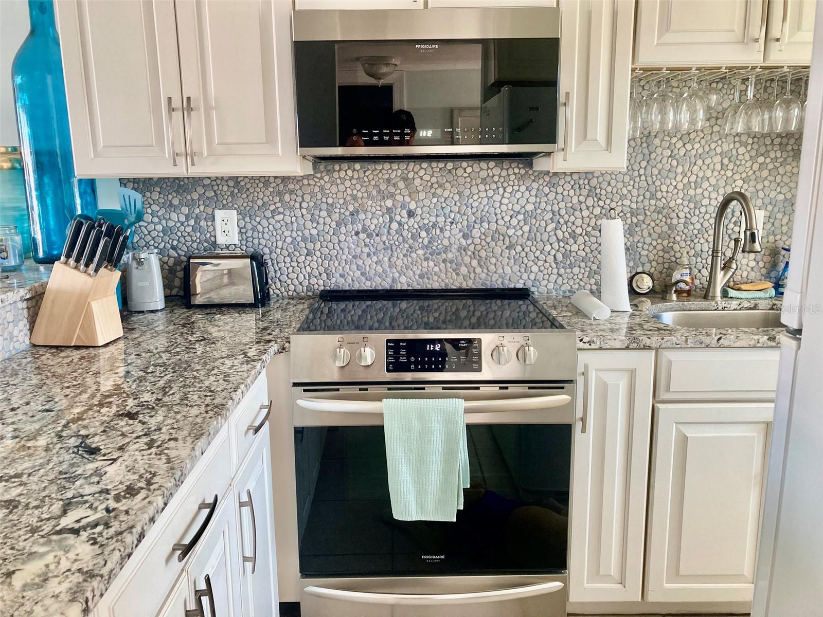 1400 TARPON CENTER DR #218, VENICE, FL, 34285