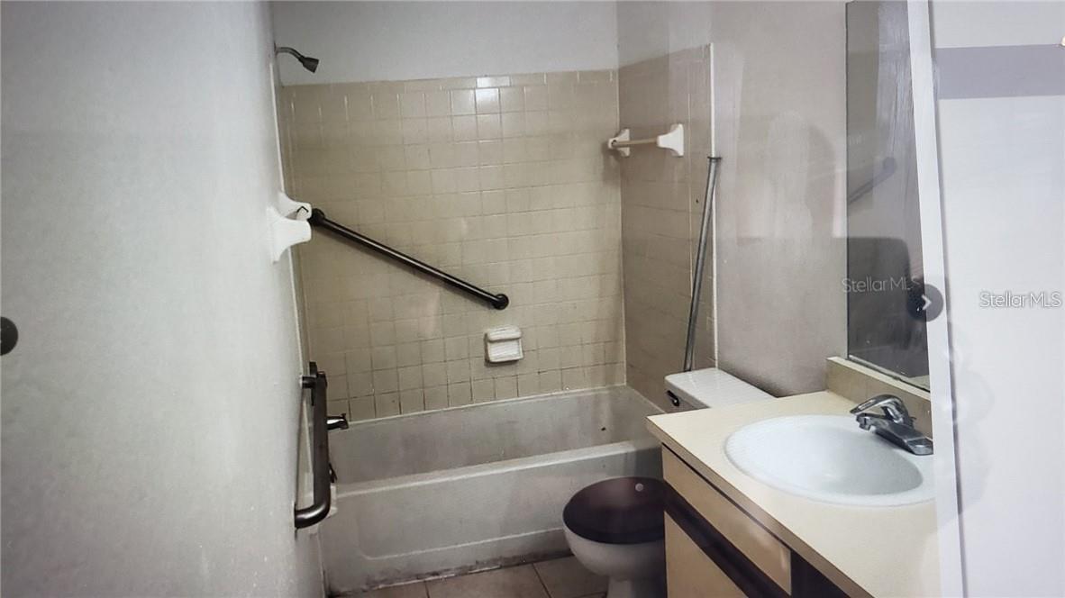2002 CASCADES BLVD #108, KISSIMMEE, FL, 34741