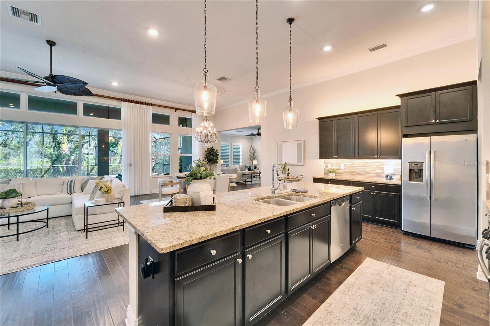 6920 CRESTPOINT DR, APOLLO BEACH, FL, 33572