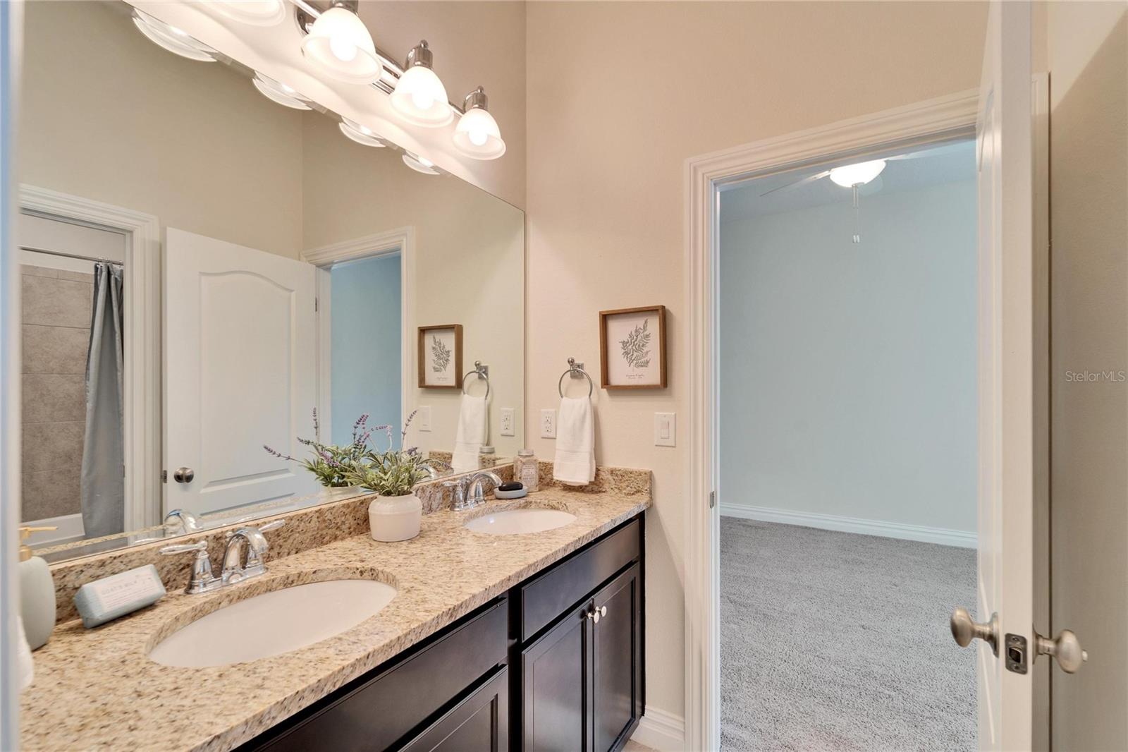 6920 CRESTPOINT DR, APOLLO BEACH, FL, 33572