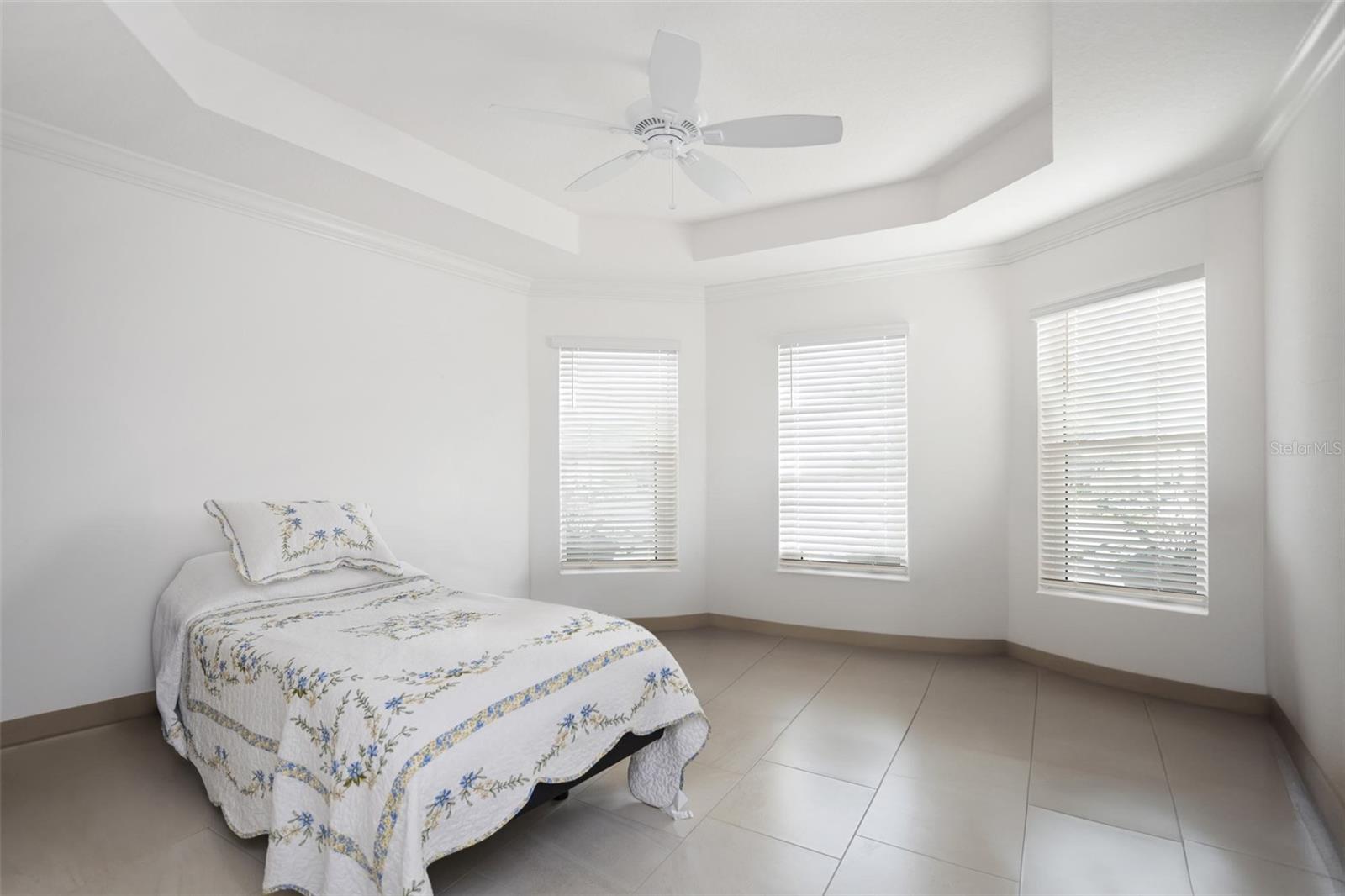 2620 DREW CIR, THE VILLAGES, FL, 32163