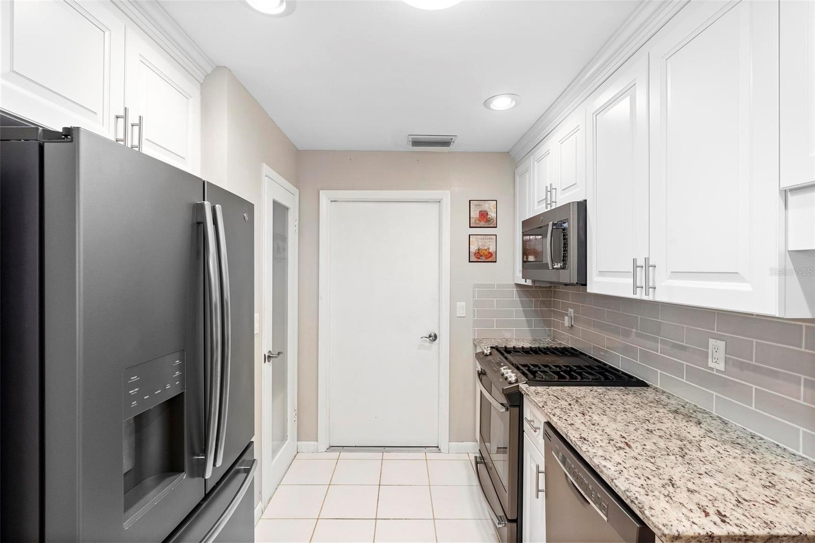 360 GLENEAGLES DR, NEW SMYRNA BEACH, FL, 32168