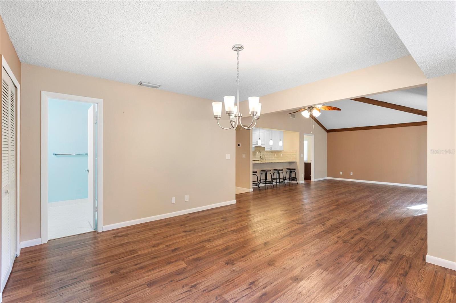 360 GLENEAGLES DR, NEW SMYRNA BEACH, FL, 32168