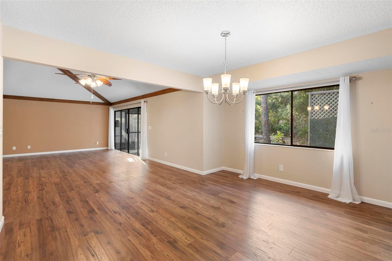 360 GLENEAGLES DR, NEW SMYRNA BEACH, FL, 32168
