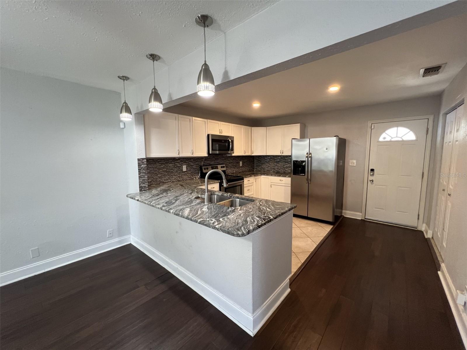 5230 11TH AVE N, ST PETERSBURG, FL, 33710