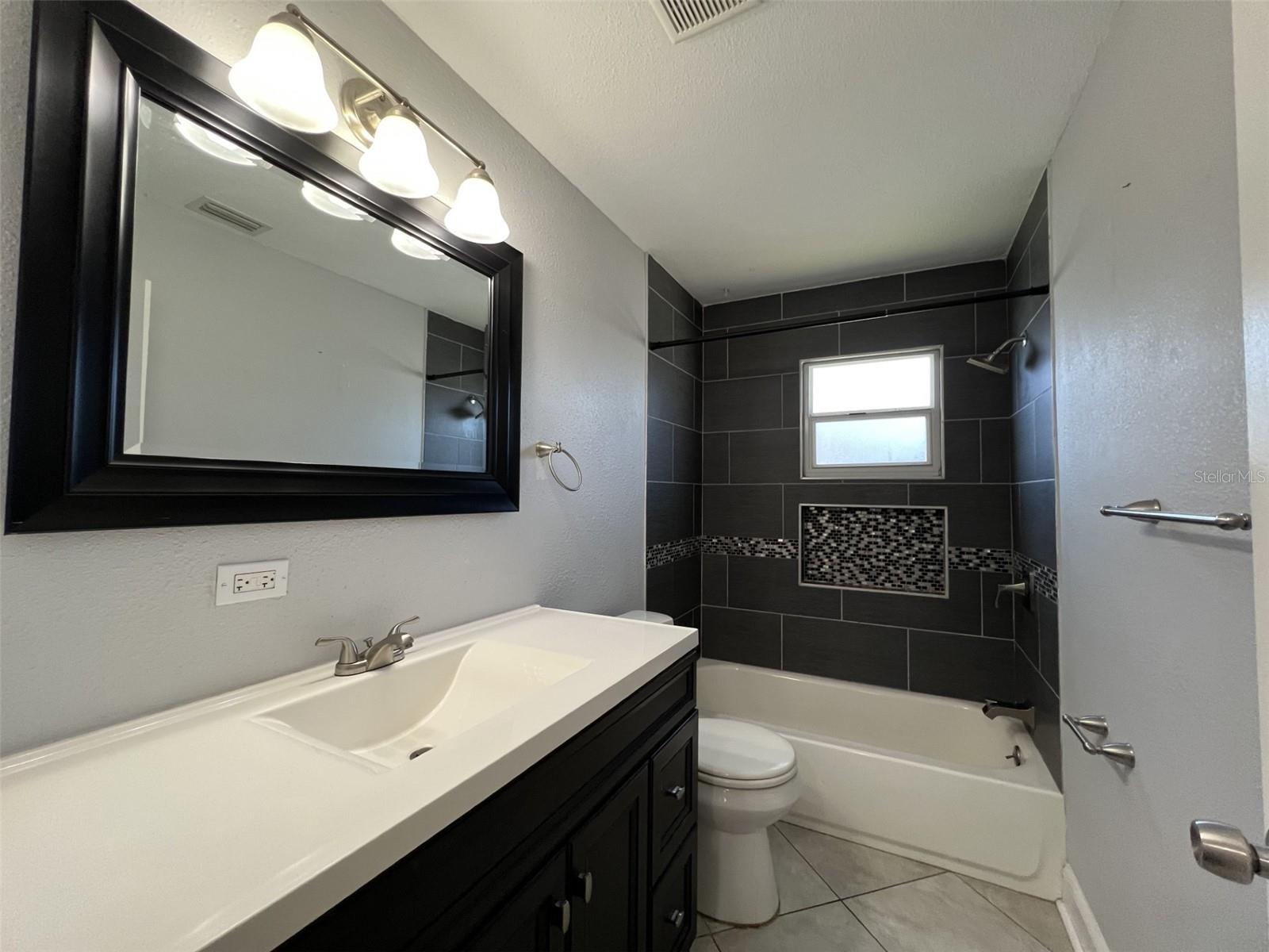 5230 11TH AVE N, ST PETERSBURG, FL, 33710