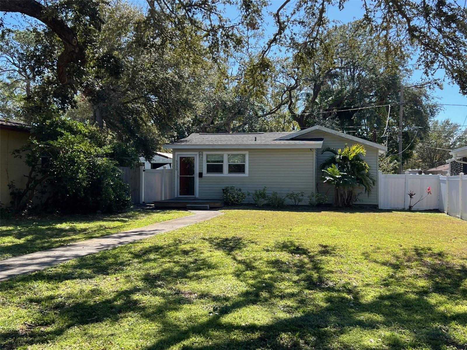 5230 11TH AVE N, ST PETERSBURG, FL, 33710