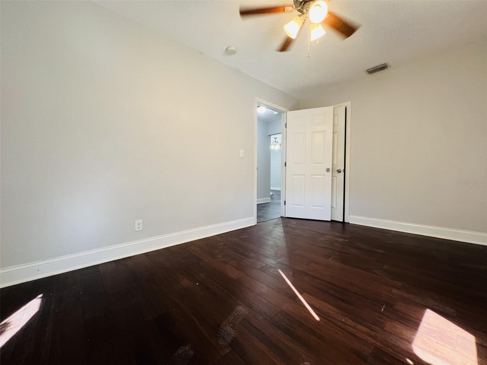 5230 11TH AVE N, ST PETERSBURG, FL, 33710