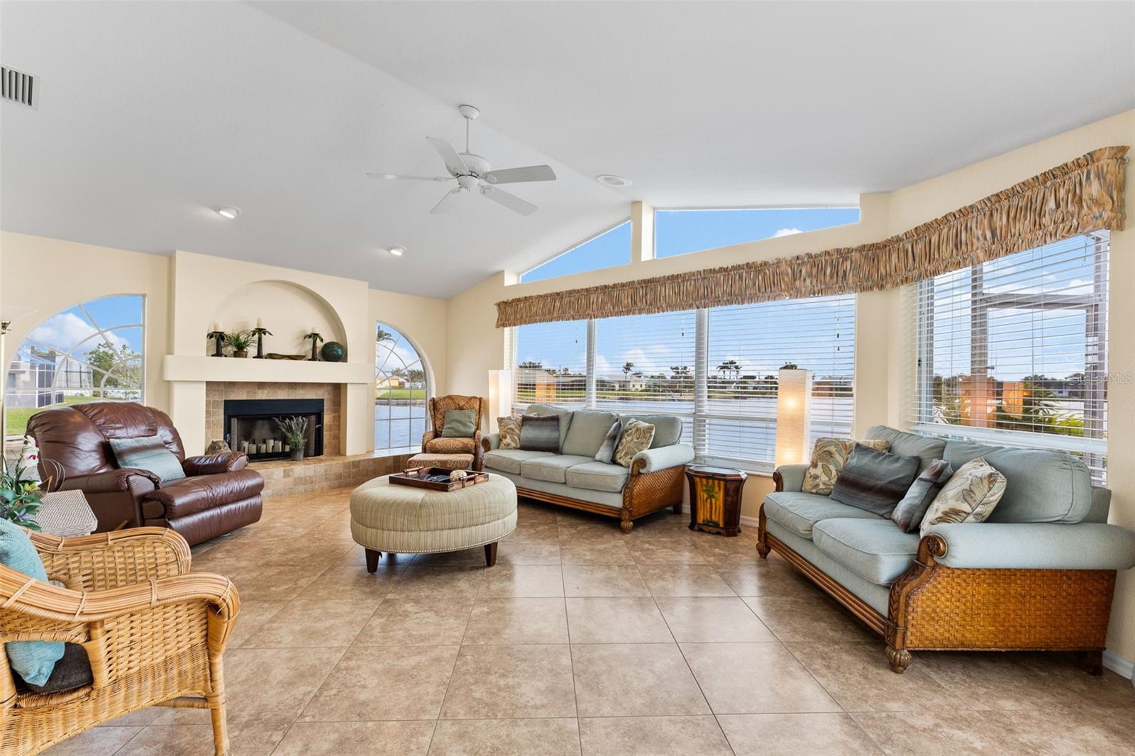 3511 SW 5TH PL, CAPE CORAL, FL, 33914