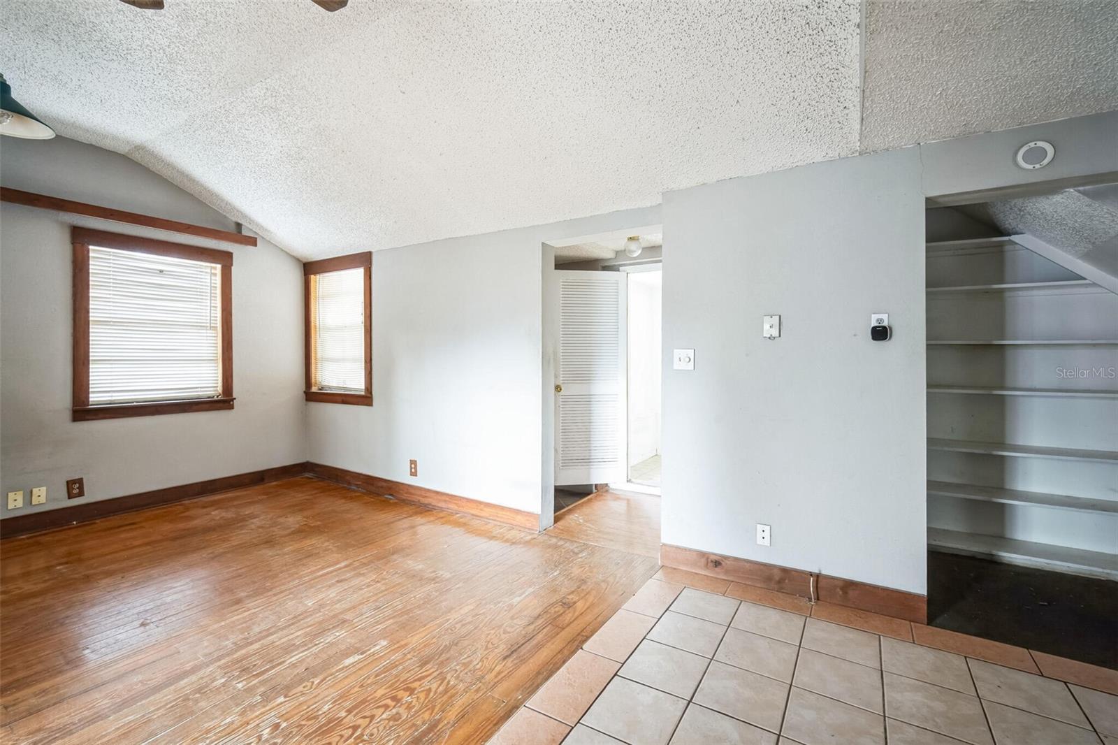 2216 52ND AVE N, ST PETERSBURG, FL, 33714