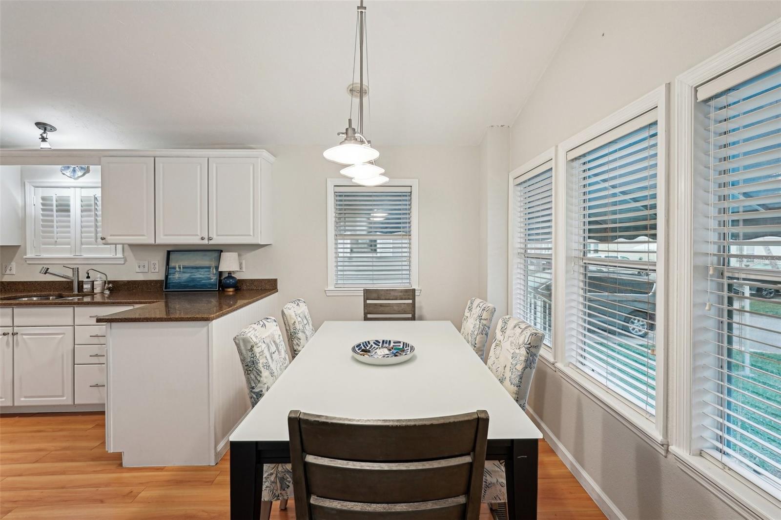 283 BAINBRIDGE DR, NOKOMIS, FL, 34275