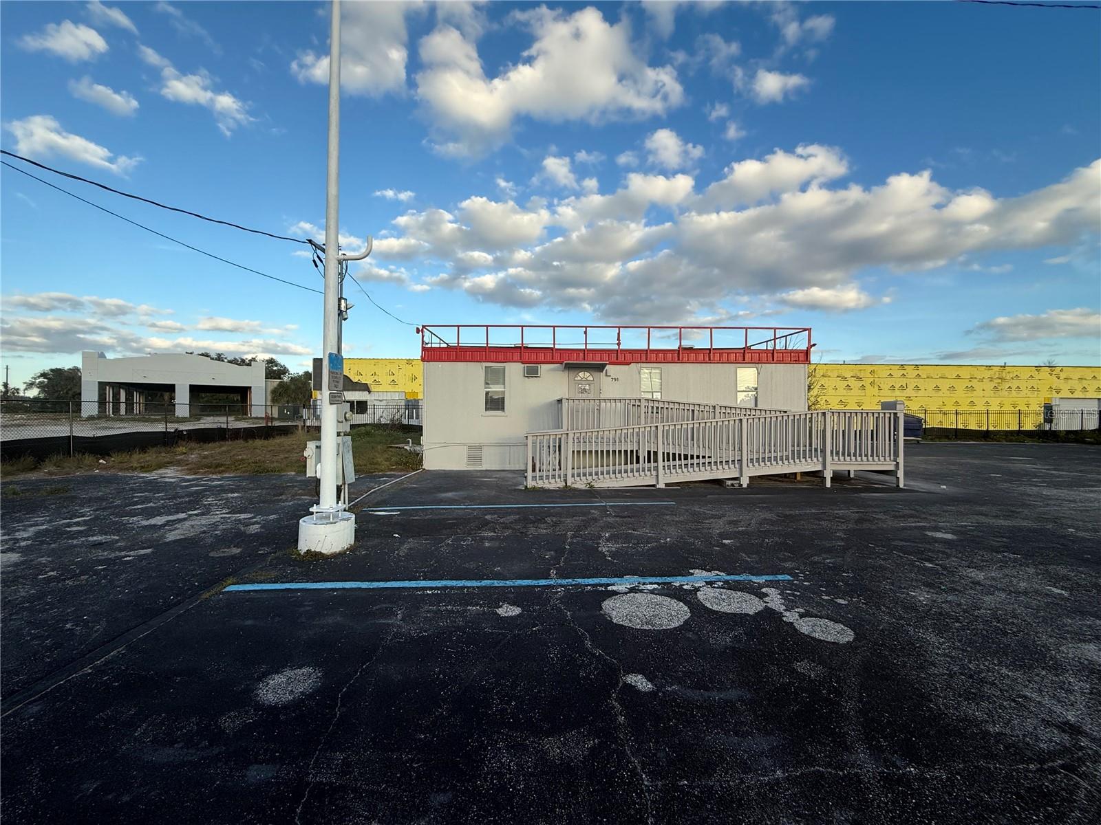 791 N SEMORAN BLVD, ORLANDO, FL, 32807