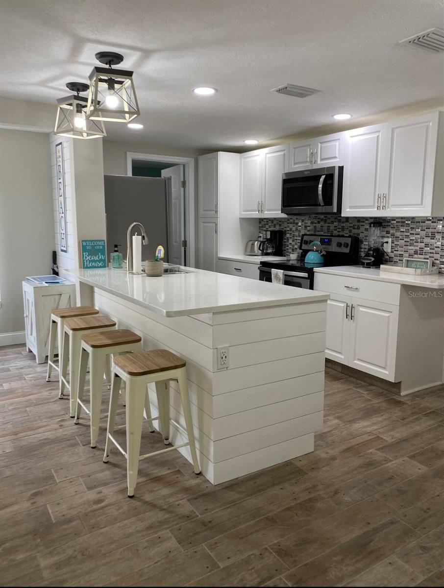 4713 TOURNAMENT BLVD, SARASOTA, FL, 34243
