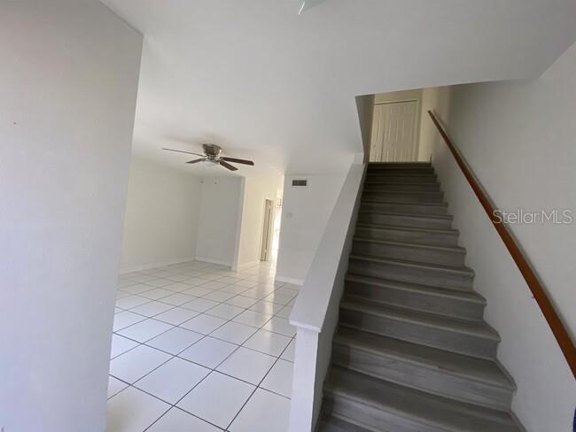 LYME BAY COLONY CONDO, ORLANDO, FL, 32839