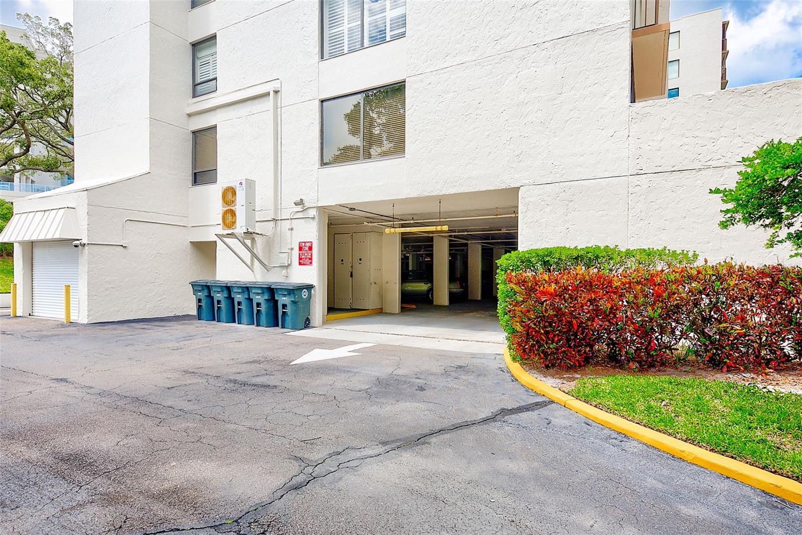 220 BELLEVIEW BLVD #811, BELLEAIR, FL, 33756