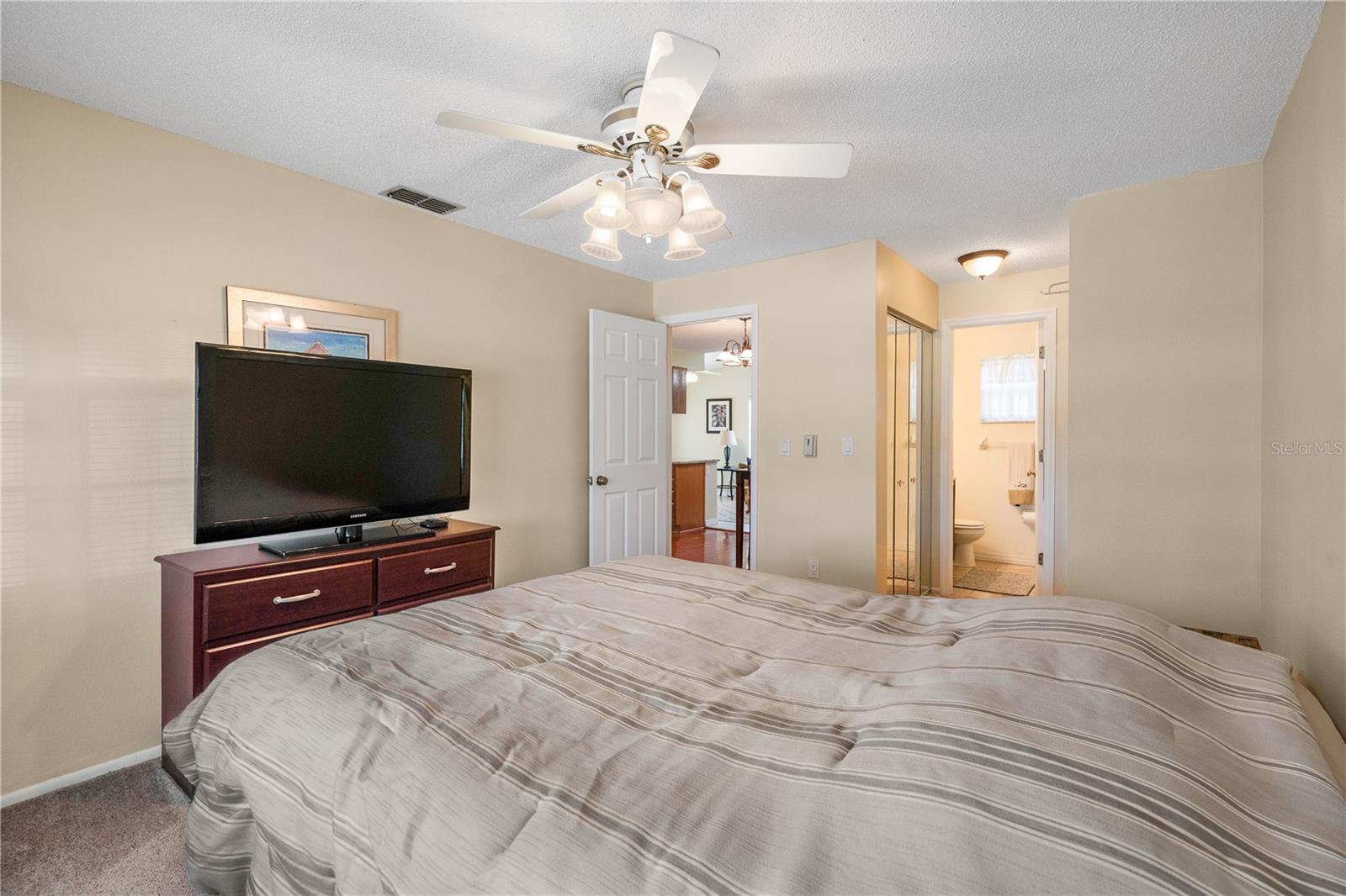 537 5TH ST SE, LARGO, FL, 33771