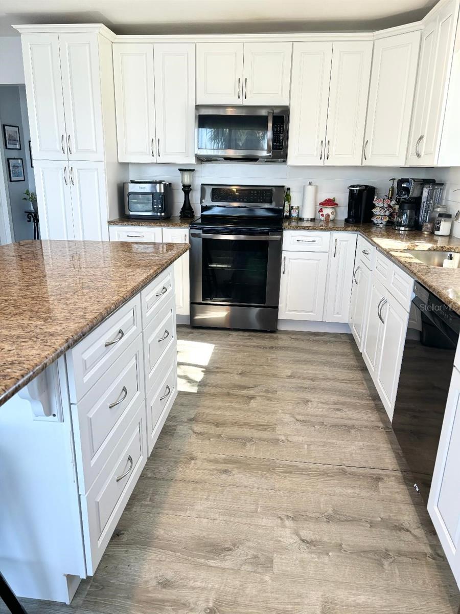 15 RICHMOND DR, NEW SMYRNA BEACH, FL, 32169