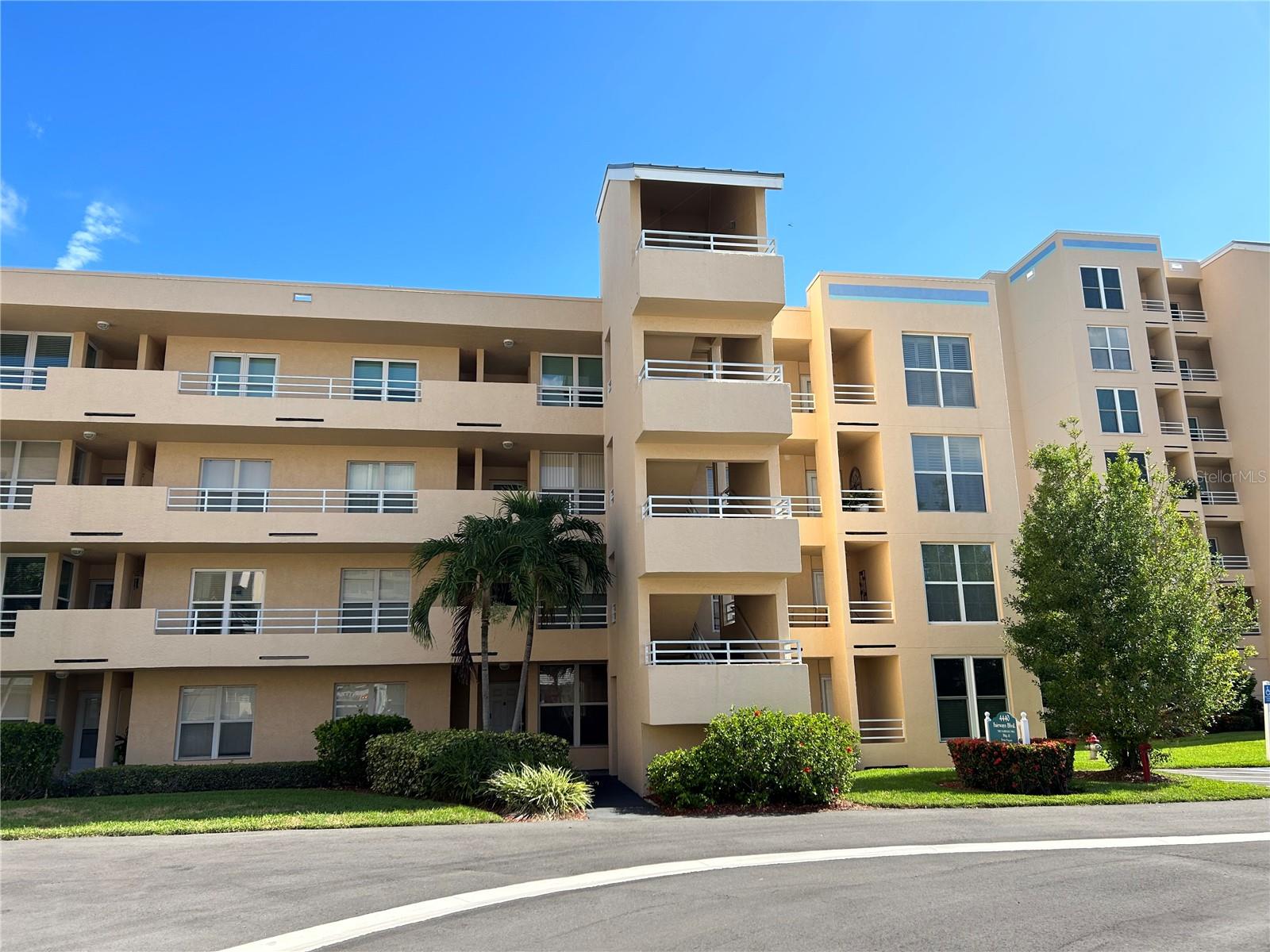 4440 FAIRWAYS BLVD #409, BRADENTON, FL, 34209