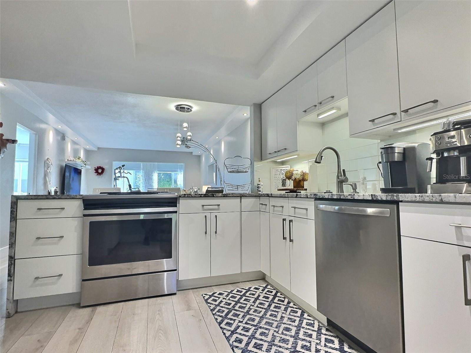8651 10TH ST N #128, ST PETERSBURG, FL, 33702