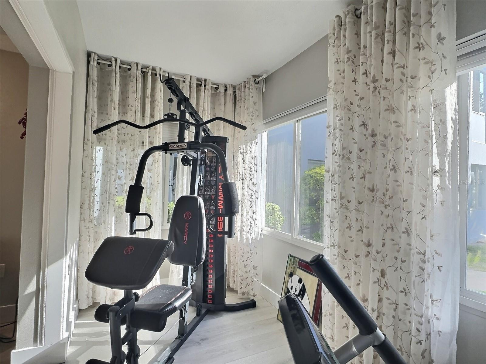 8651 10TH ST N #128, ST PETERSBURG, FL, 33702