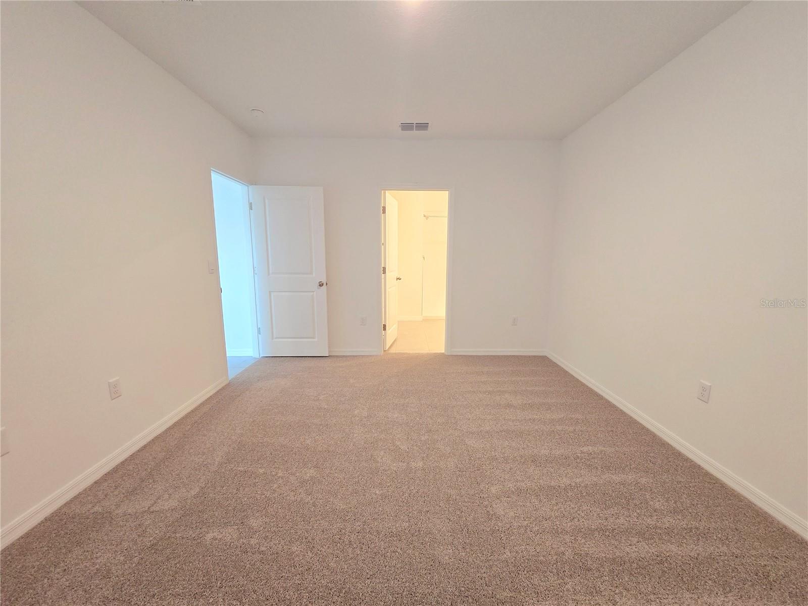 2830 GARDINER LN, ZEPHYRHILLS, FL, 33541
