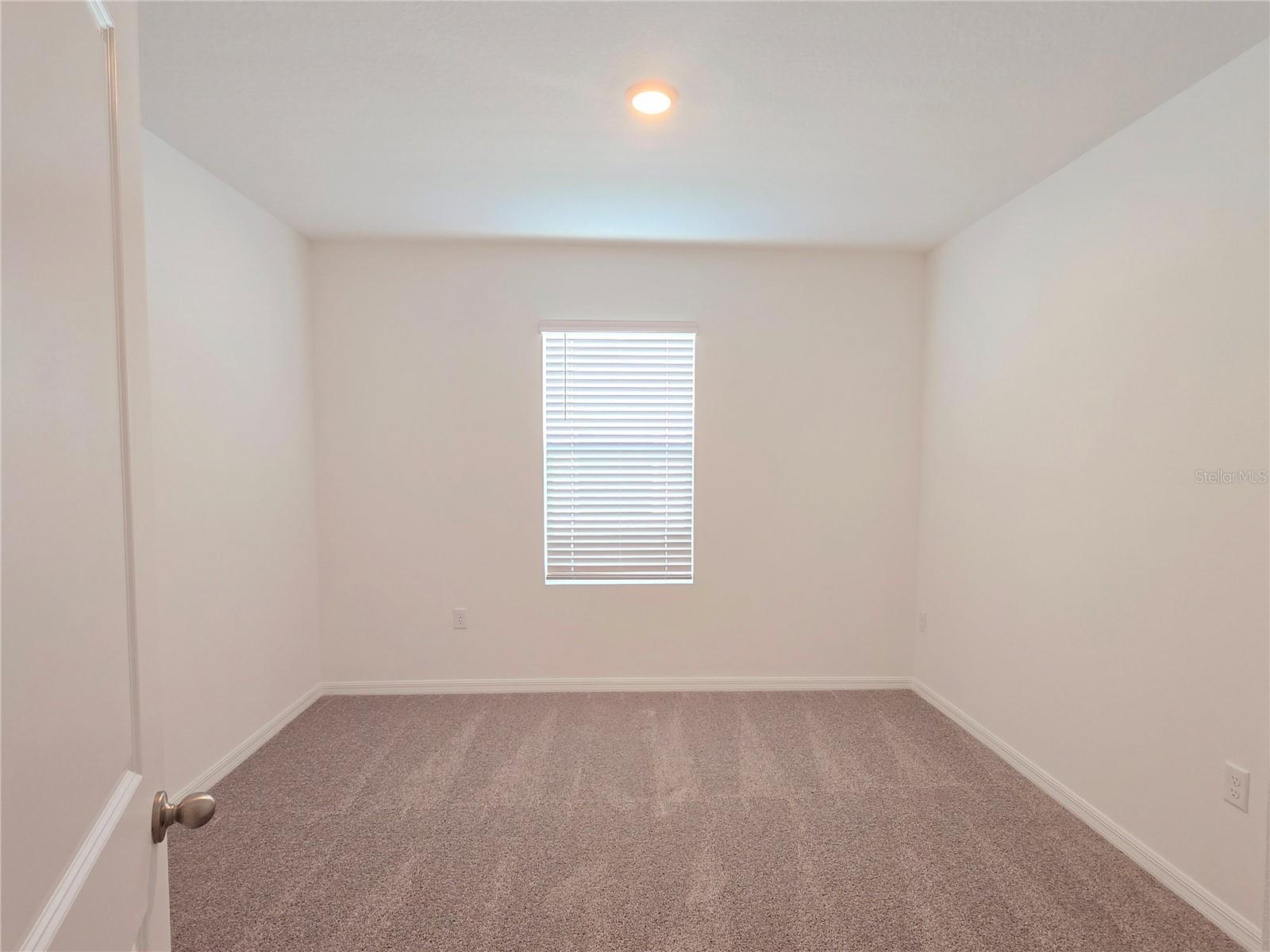 2830 GARDINER LN, ZEPHYRHILLS, FL, 33541