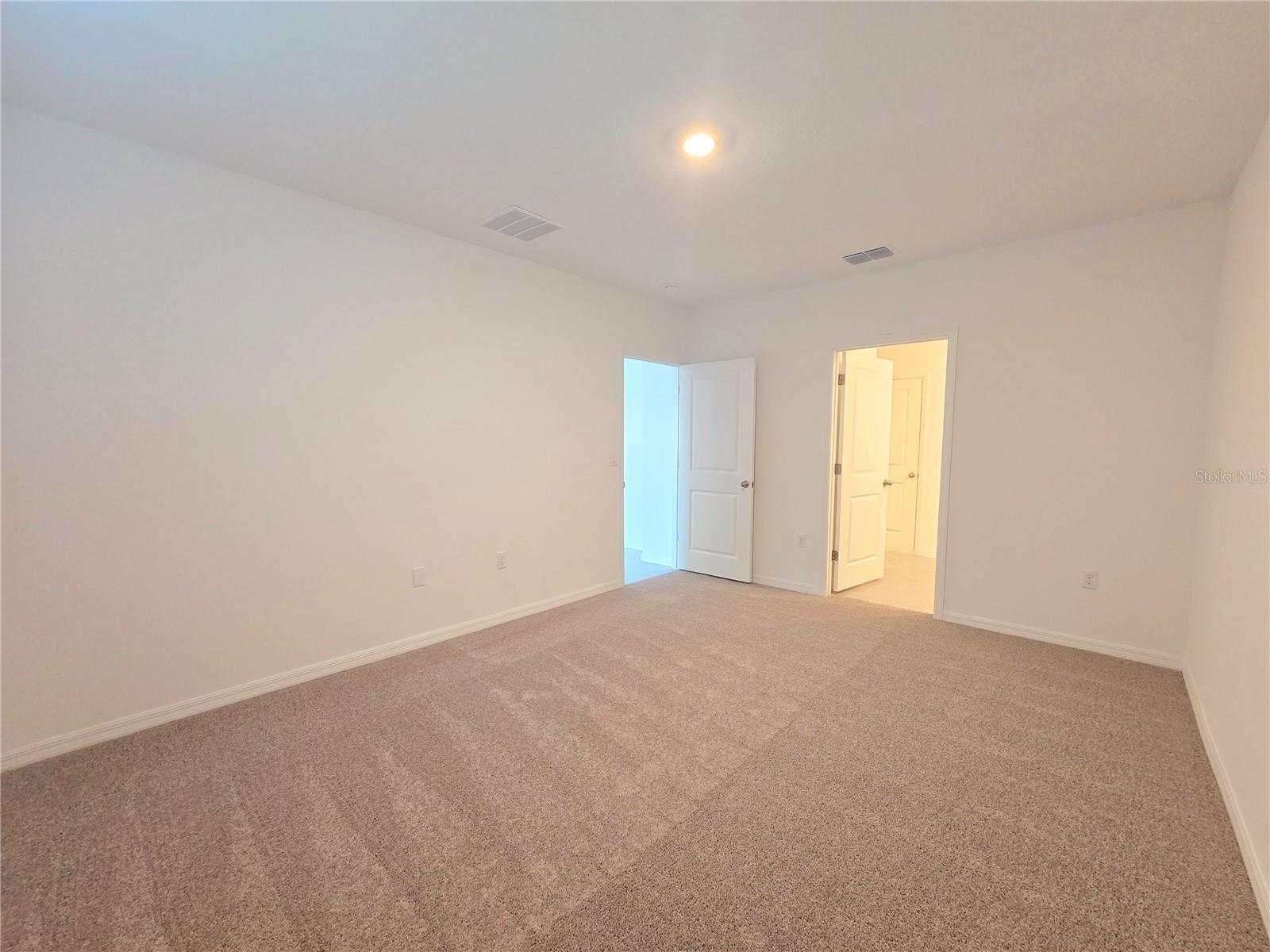 2830 GARDINER LN, ZEPHYRHILLS, FL, 33541