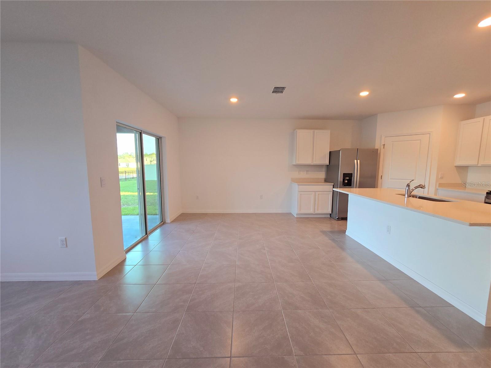 2830 GARDINER LN, ZEPHYRHILLS, FL, 33541
