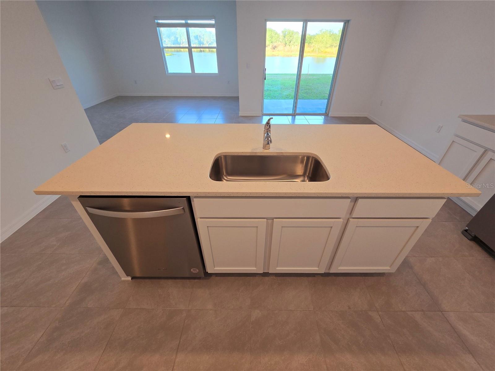 2830 GARDINER LN, ZEPHYRHILLS, FL, 33541