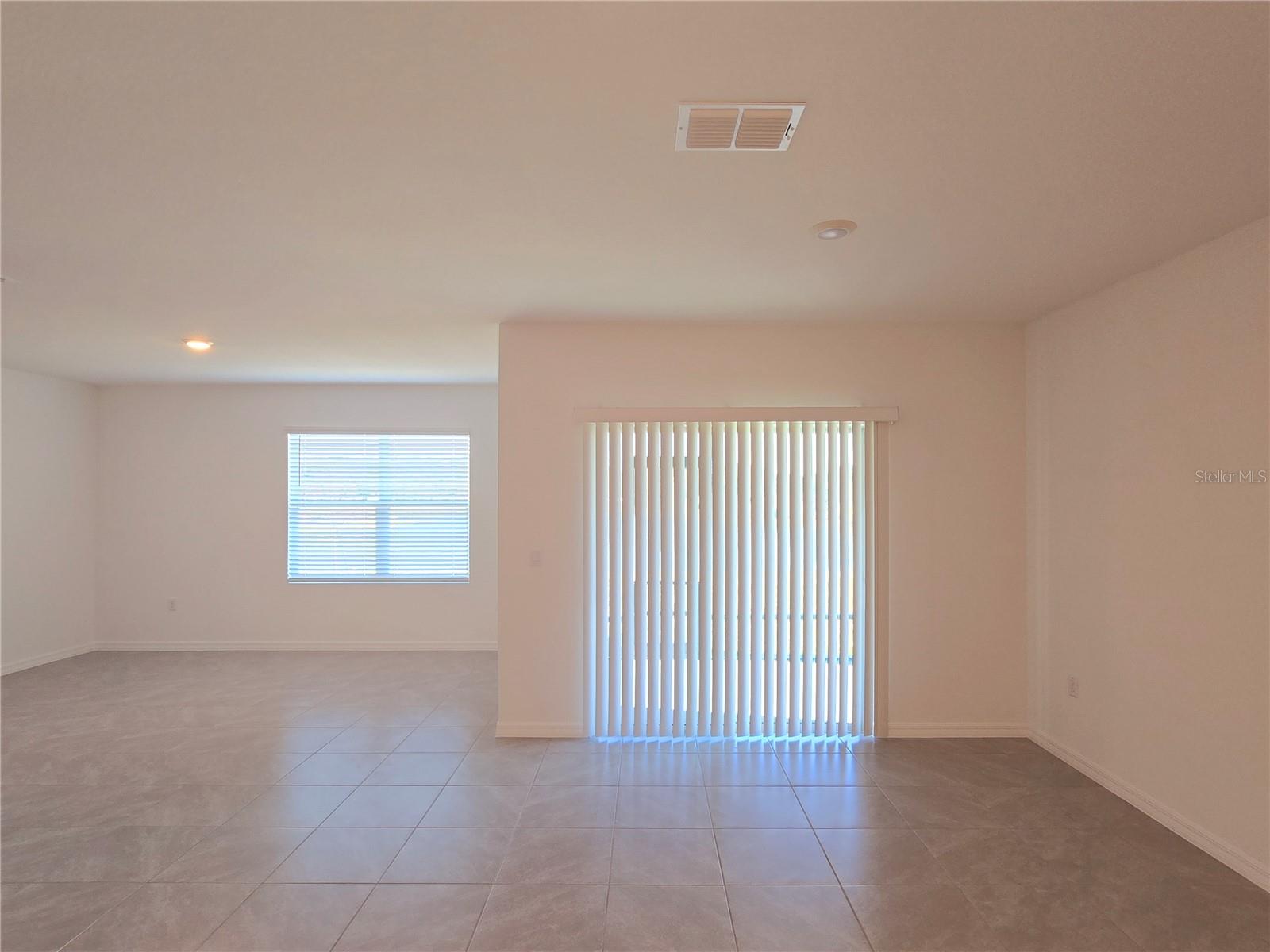2830 GARDINER LN, ZEPHYRHILLS, FL, 33541