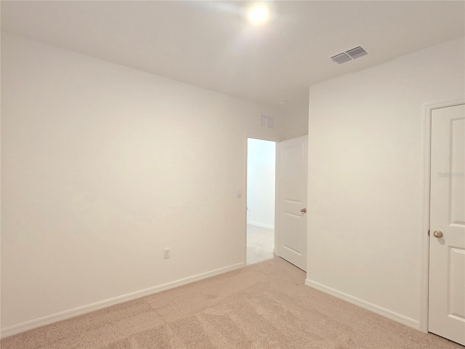 2830 GARDINER LN, ZEPHYRHILLS, FL, 33541