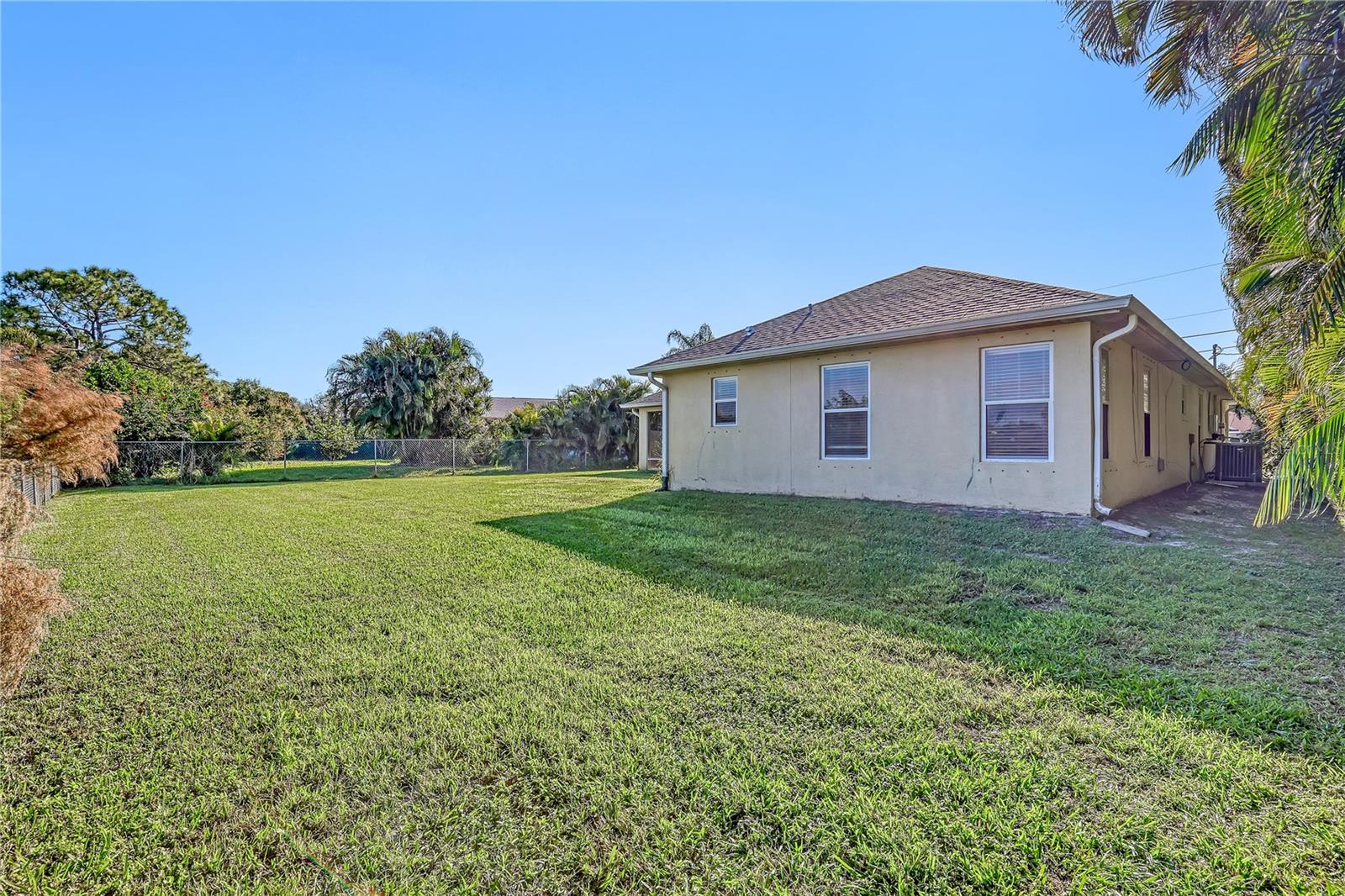 1209 SW GLASTONBERRY AVE, PORT ST LUCIE, FL, 34953