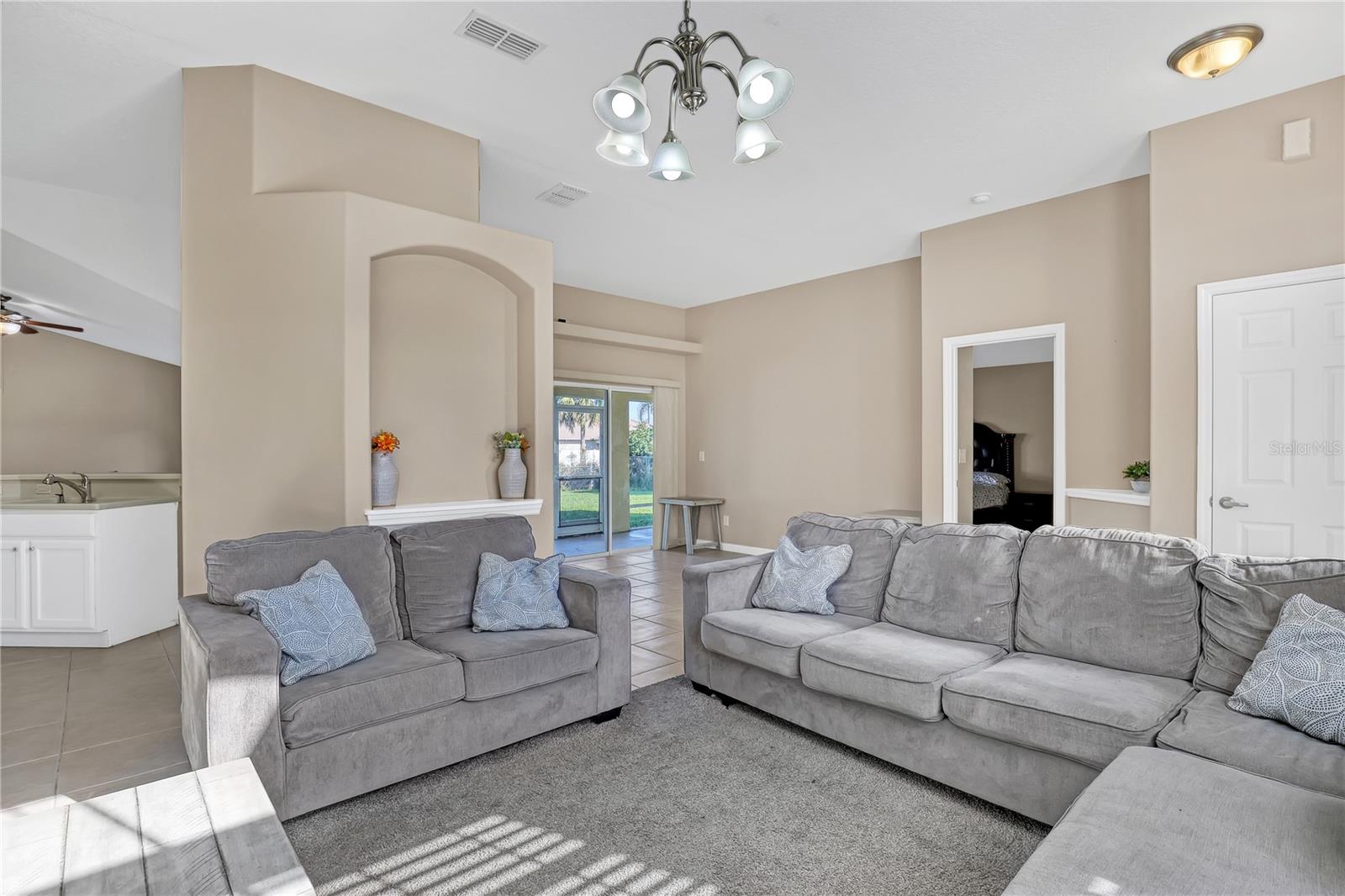 1209 SW GLASTONBERRY AVE, PORT ST LUCIE, FL, 34953