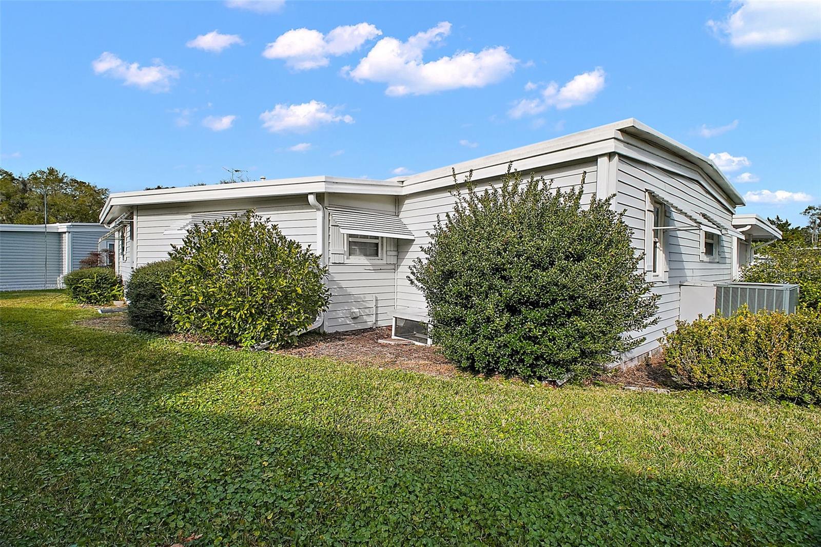 711 DOLPHIN DR, TAVARES, FL, 32778