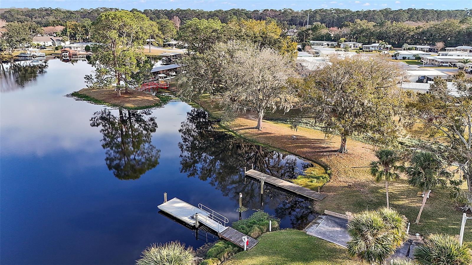 711 DOLPHIN DR, TAVARES, FL, 32778