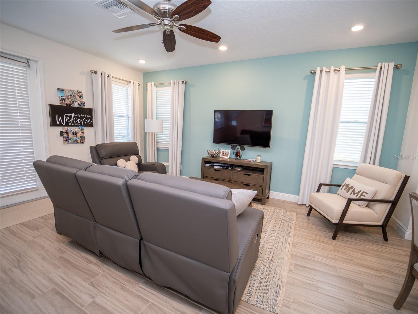 8044 LOST SHAKER LN, KISSIMMEE, FL, 34747