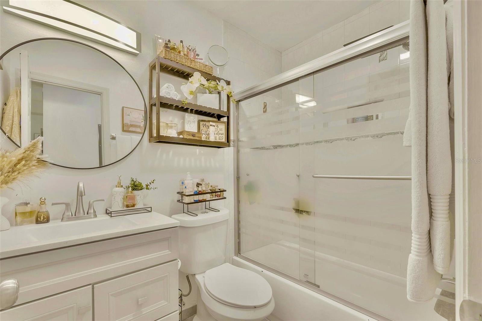 6805 AMBASSADOR CT, TAMPA, FL, 33615