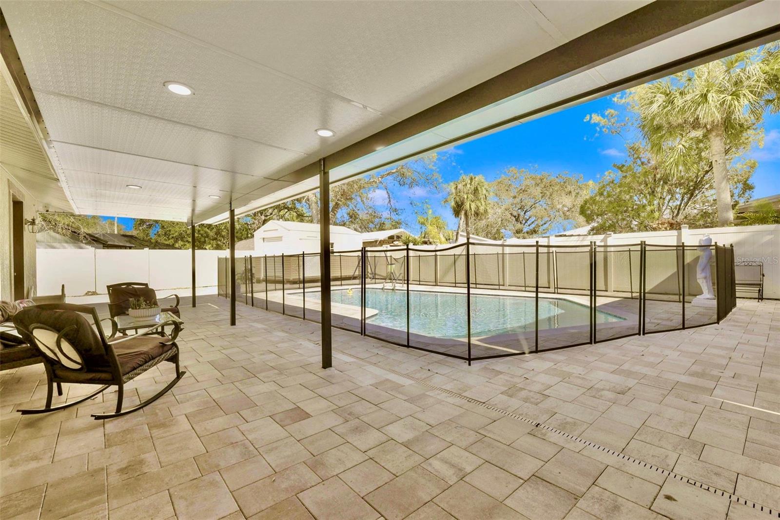 6805 AMBASSADOR CT, TAMPA, FL, 33615