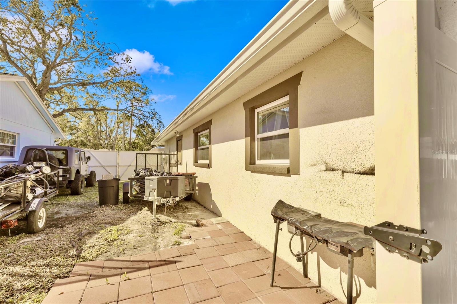 6805 AMBASSADOR CT, TAMPA, FL, 33615