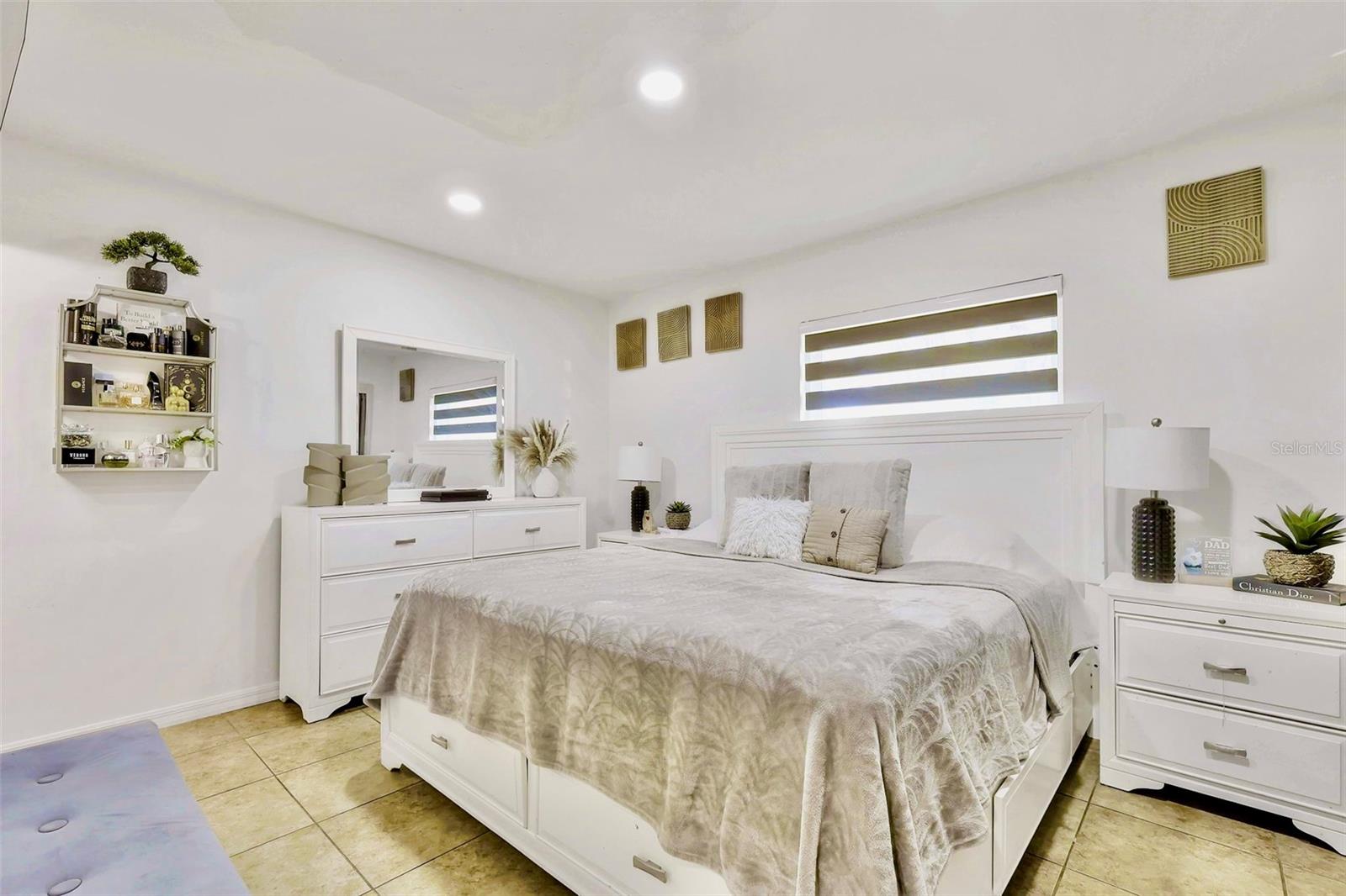 6805 AMBASSADOR CT, TAMPA, FL, 33615