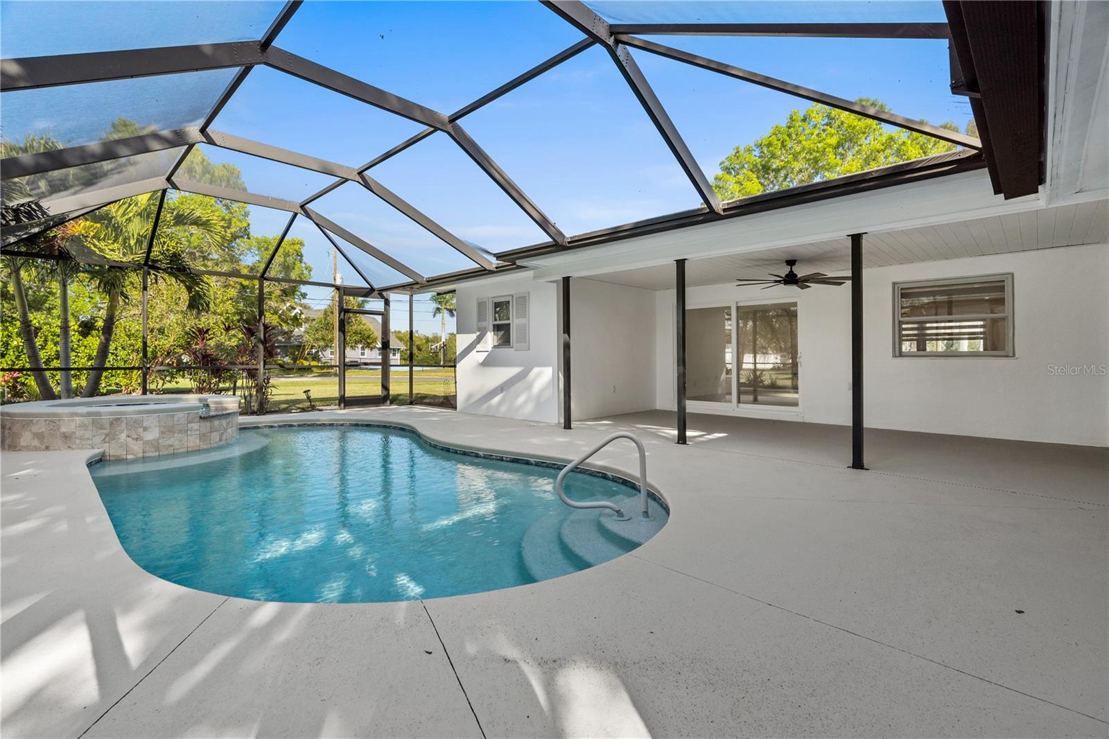 5554 NATOMA DR, FORT MYERS, FL, 33919