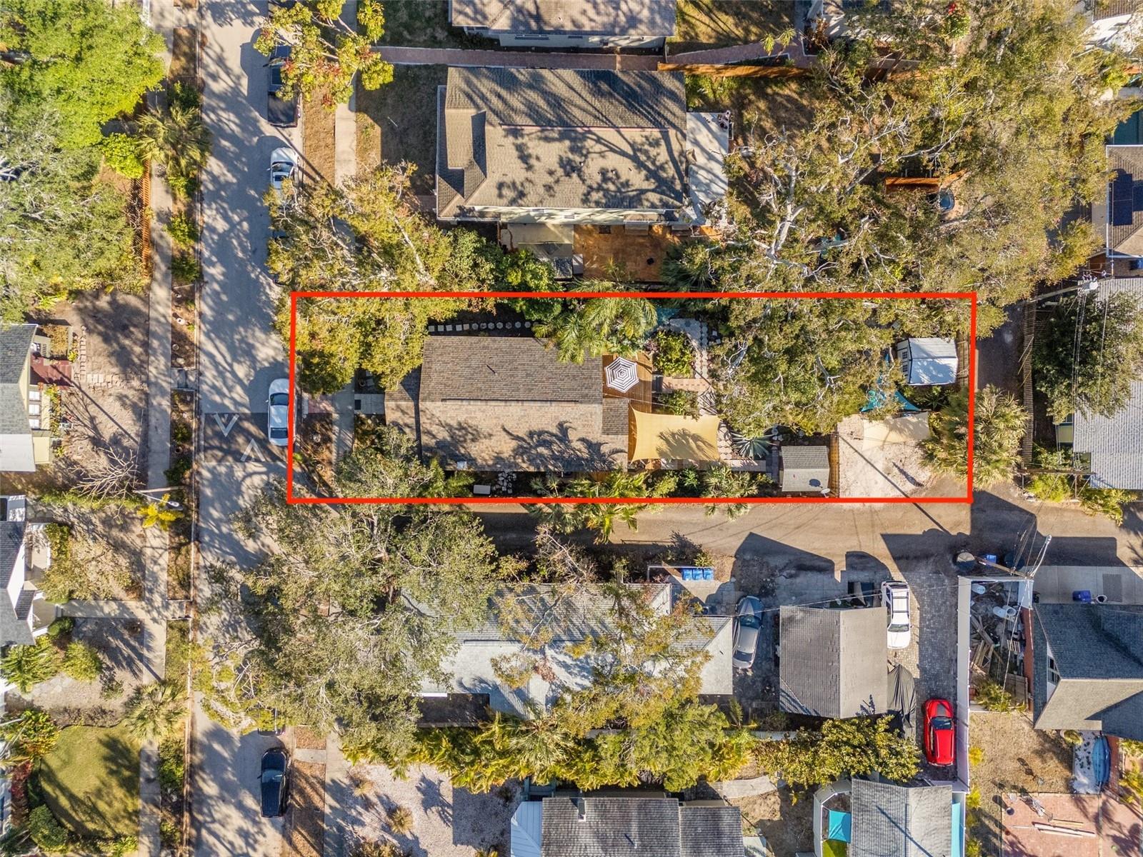 1001 13TH ST N, ST PETERSBURG, FL, 33705