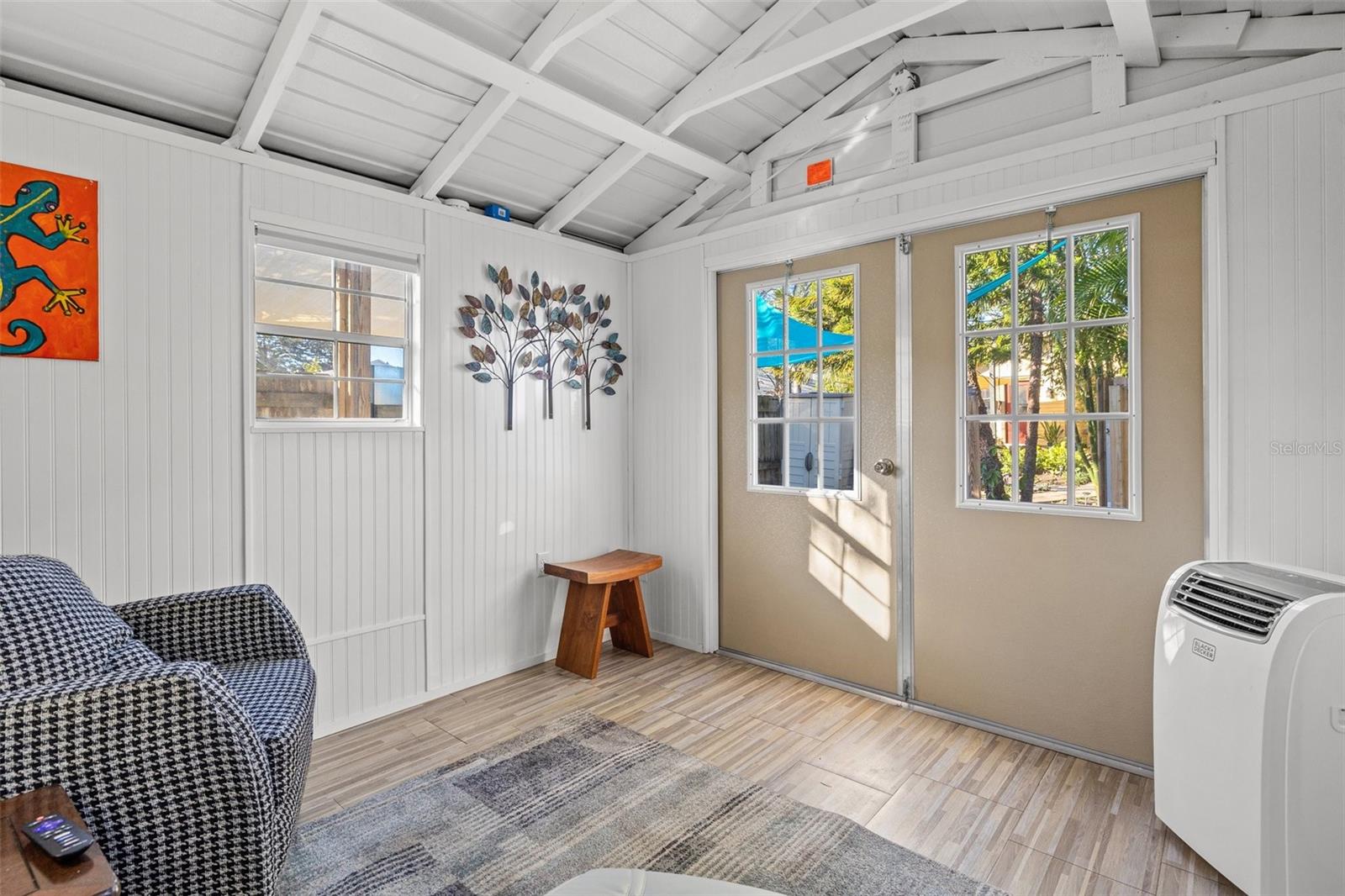 1001 13TH ST N, ST PETERSBURG, FL, 33705